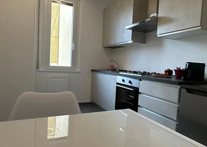 La Casa Gialla *