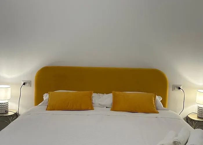 La Casa Gialla Διαμέρισμα *